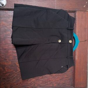 Zara women’s Black Buttoned Shorts